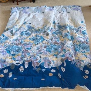 Reversible Twin XL Comforter Set